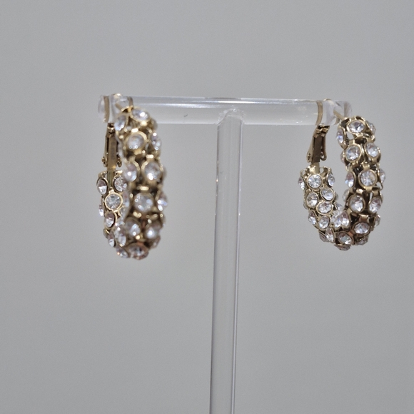 18k GP Hoops Earrings - Picture 8 of 9